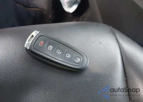 2019 Ford Escape Sel z USA, uszkodzony, nr VIN 1FMCU9HD2KUB73815